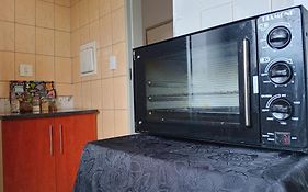 Modern Style Apartment In Pretoria-Central